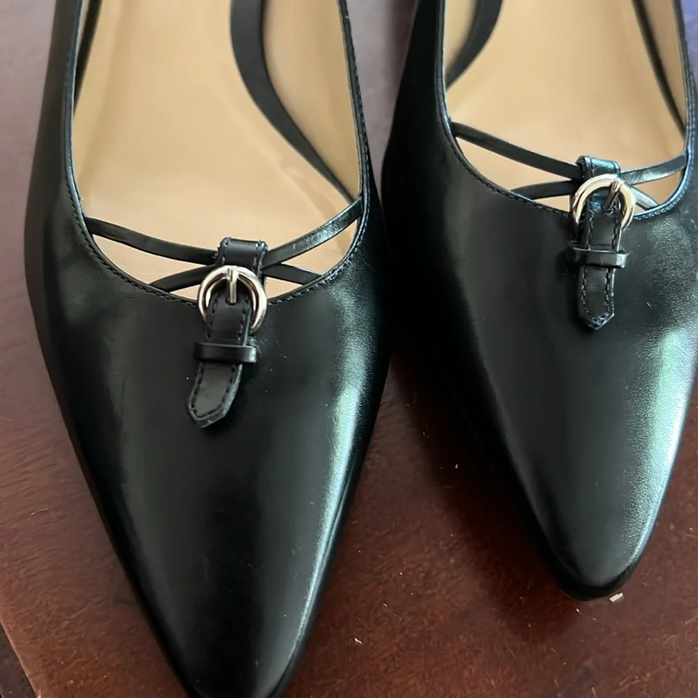 Loft Women’s dress  shoes leather new  tiny heels - Picture 7 of 8